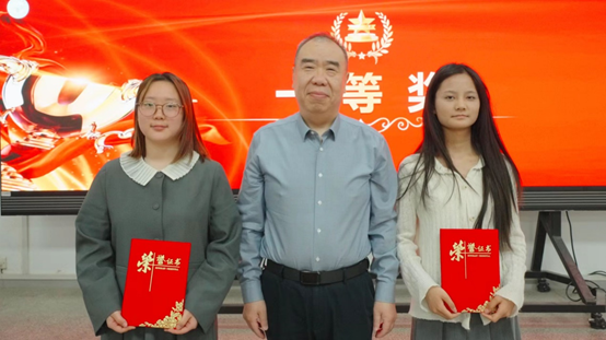西安市卫生学校2025校园诗歌朗诵会暨颁奖仪式圆满收官(图8)